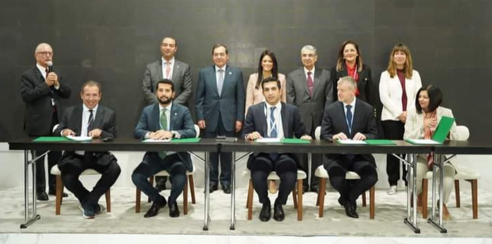 توقيع اتفاقيات الطاقة