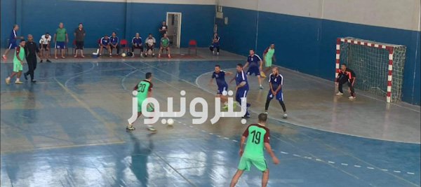 لقطات من مباراة بتروتريد ومياه كفر الشيخ - الكرة الخماسية 45 سنة