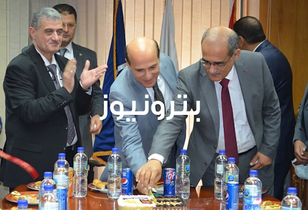 حفل تكريم المُحاسب محمد حافظ لبلوغه سن التقاعد