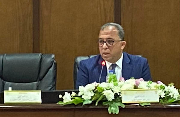 الدكتور أشرف العربي رئيس معهد التخطيط القومي 
